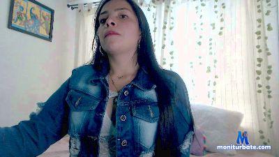 chantelle_18 cam4 bisexual performer from Republic of Colombia  
