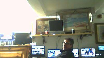 firenze47 cam4 bisexual performer from Republic of Italy  