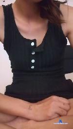 XxElle_Lui cam4 livecam show performer room profile