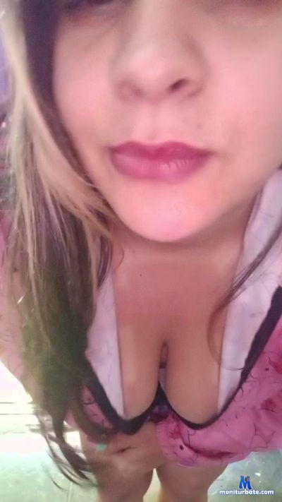 hannakush422 cam4 bisexual performer from Argentine Republic  