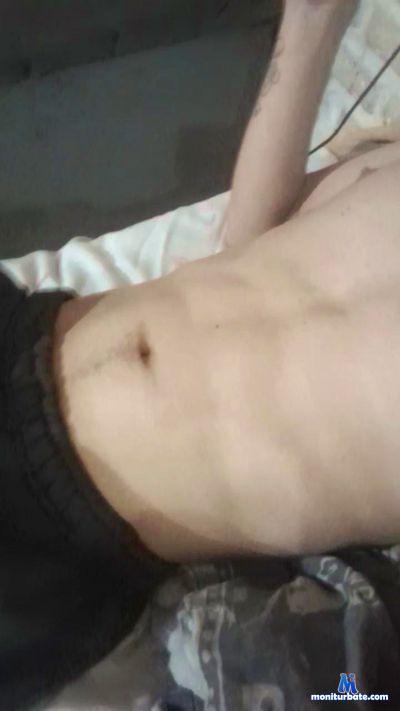 agustin512 cam4 bicurious performer from Argentine Republic  