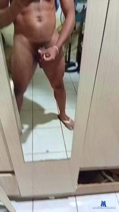 Peivdot21 cam4 bisexual performer from Federative Republic of Brazil  