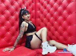karolhine_buxx cam4 live cam performer profile