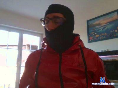 latexmichael112 cam4 bisexual performer from Federal Republic of Germany  