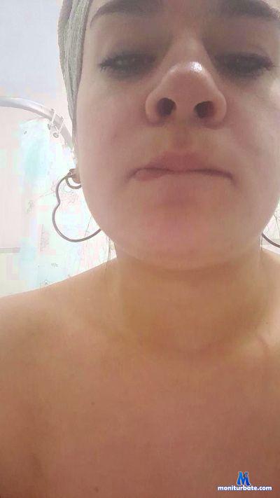 florrxxx cam4 straight performer from Argentine Republic  