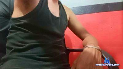 alexmarin22 cam4 bisexual performer from Republic of Panama  