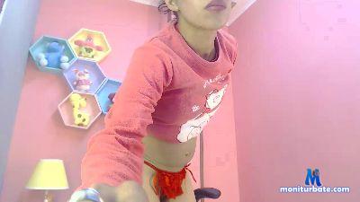 sophia_flor cam4 bicurious performer from Republic of Colombia  