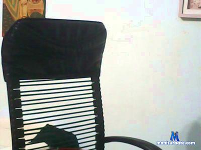 bear978 cam4 bicurious performer from Taiwan, Province of China  