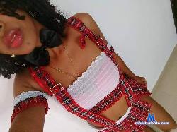TiffanyRoousee cam4 live cam performer profile