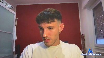 Giovane24P cam4 bisexual performer from Republic of Italy armpits masturbation smoke cute ass spanking feet 