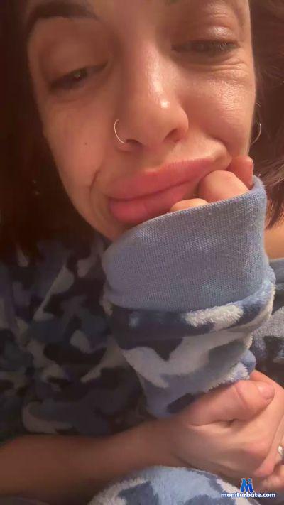 cristal237 cam4 bicurious performer from Kingdom of Spain  