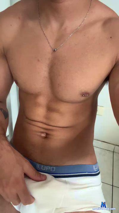 Mlkhot06 cam4 bisexual performer from Federative Republic of Brazil  