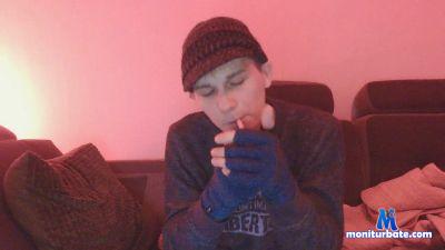 manna19990 cam4 gay performer from French Republic  