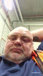 andrei57115 cam4 livecam show performer room profile