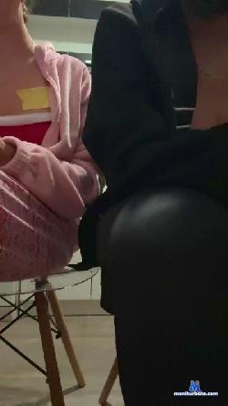 Lyly381 cam4 live cam performer profile