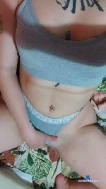 laaraa19 cam4 livecam show performer room profile