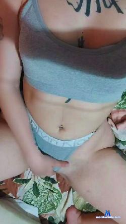 laaraa19 cam4 live cam performer profile