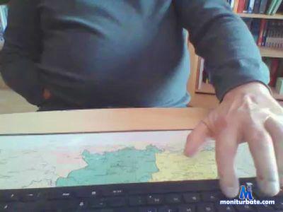 bigeil999 cam4 bisexual performer from Federal Republic of Germany  