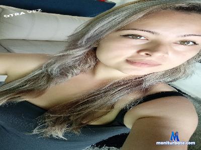 charlottewill cam4 straight performer from Republic of Colombia latina sexy feet squirt tits pvt 
