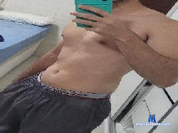 RafaelRoludox cam4 live cam performer profile