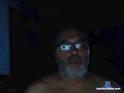 meateater52 cam4 bisexual performer from United States of America  