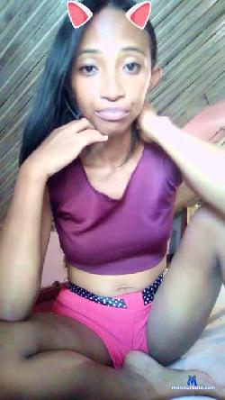 Belleminou65 cam4 live cam performer profile