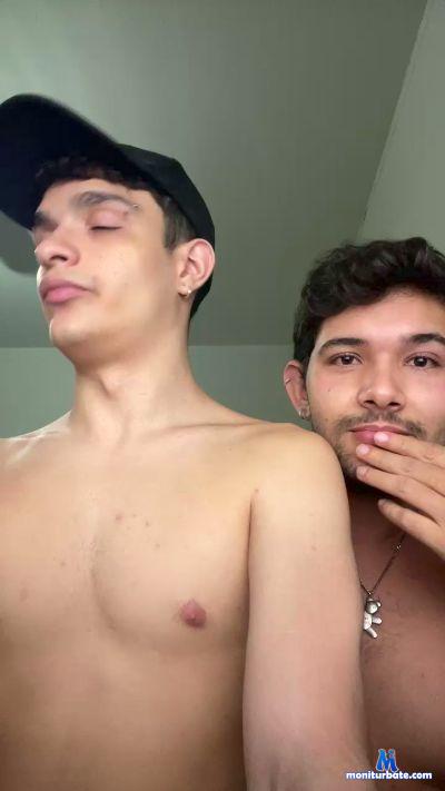 t3ddy_be4r cam4 gay performer from Federative Republic of Brazil amateur feet 