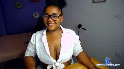 kataleya_lee cam4 straight performer from French Republic striptease spanking armpits C2C milk masturbation feet 