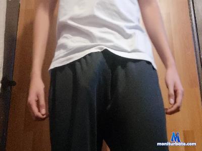 ignacio420_hot cam4 straight performer from Republic of Chile  