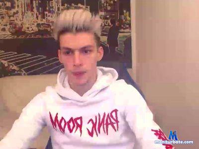 mike_glam cam4 bisexual performer from United States of America bigcock young master cashmaster LiveTouch 