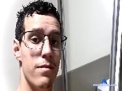 caiomotta0002 cam4 live cam performer profile