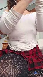 cheekys cam4 livecam show performer room profile