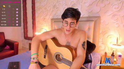 darinwilliams cam4 straight performer from United States of America  