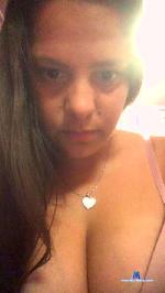 Safiye cam4 livecam show performer room profile