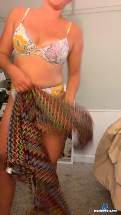Amber_Rose01 cam4 bicurious performer from United States of America  