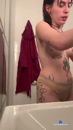 lilgirl_xxx cam4 livecam show performer room profile
