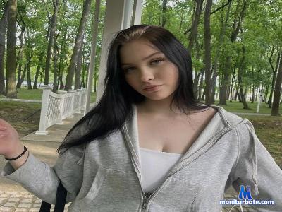 JeanaBlubaugh cam4 straight performer from Czech Republic masturbation squirt C2C blowjob pussy ass anal 