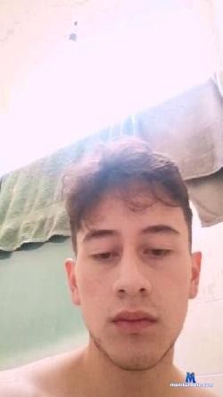 Aden117 cam4 live cam performer profile