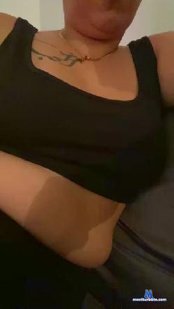 Kayna34 cam4 live cam performer profile