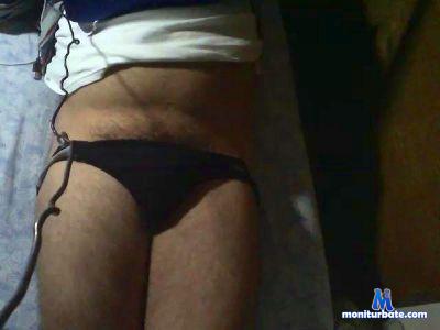 enzoo83 cam4 bicurious performer from Republic of Italy  