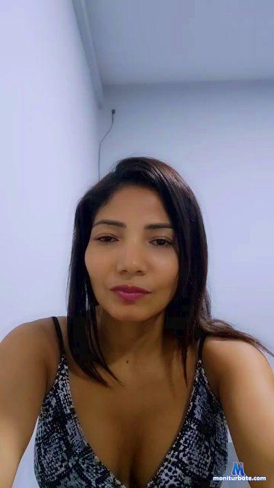 luna674 cam4 straight performer from Kingdom of Spain  