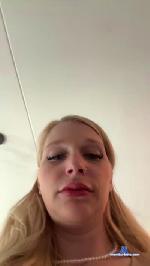 Anezkaa cam4 livecam show performer room profile