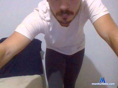 refran98 cam4 bicurious performer from Argentine Republic  