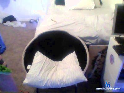 iamdaddy00 cam4 bisexual performer from United States of America tokenkeno 