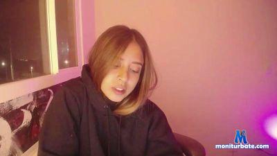 Xamm_villa cam4 bisexual performer from Kingdom of Spain livetouch 