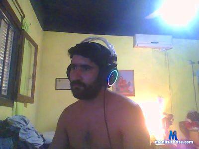 lauaro1994 cam4 bicurious performer from Argentine Republic  