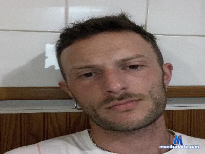 YoungFrenchPig cam4 bicurious performer from French Republic analtoys C2C masturbation smoke cum ass amateur 