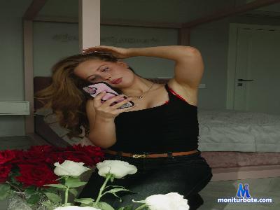 KemberlyFierro cam4 straight performer from Republic of Italy  