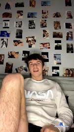 CHAUDBB cam4 livecam show performer room profile