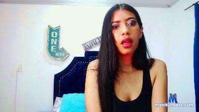 JESSI_AM cam4 bisexual performer from Republic of Colombia teen squirt lovense bigboobs feet rollthedice 